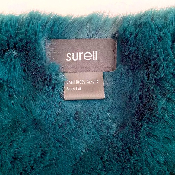 NWOT SURELL Fluffy Emerald Faux Fur Wrap Pull-Through Neck Warmer Scarf Hat - Picture 4 of 6